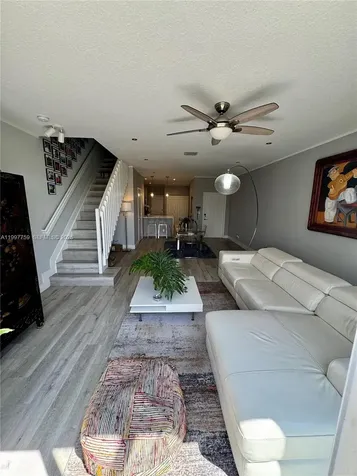 2469 Cordoba Bend Weston FL 33327