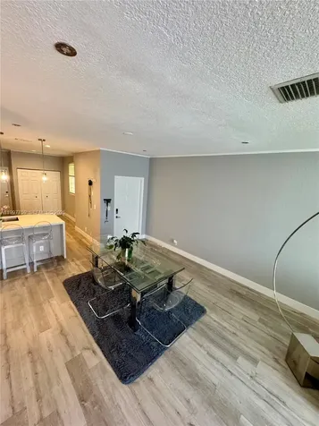 2469 Cordoba Bend Weston FL 33327