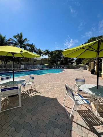 2469 Cordoba Bend Weston FL 33327