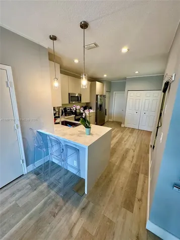 2469 Cordoba Bend Weston FL 33327