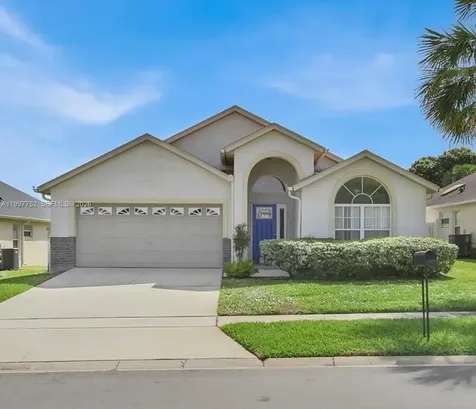 2515 La Jolla Trail Kissimmee FL 34747