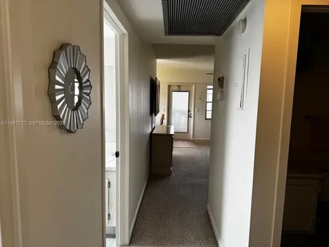 536 Fanshaw M Boca Raton FL 33434