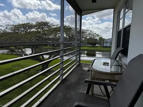 536 Fanshaw M Boca Raton FL 33434