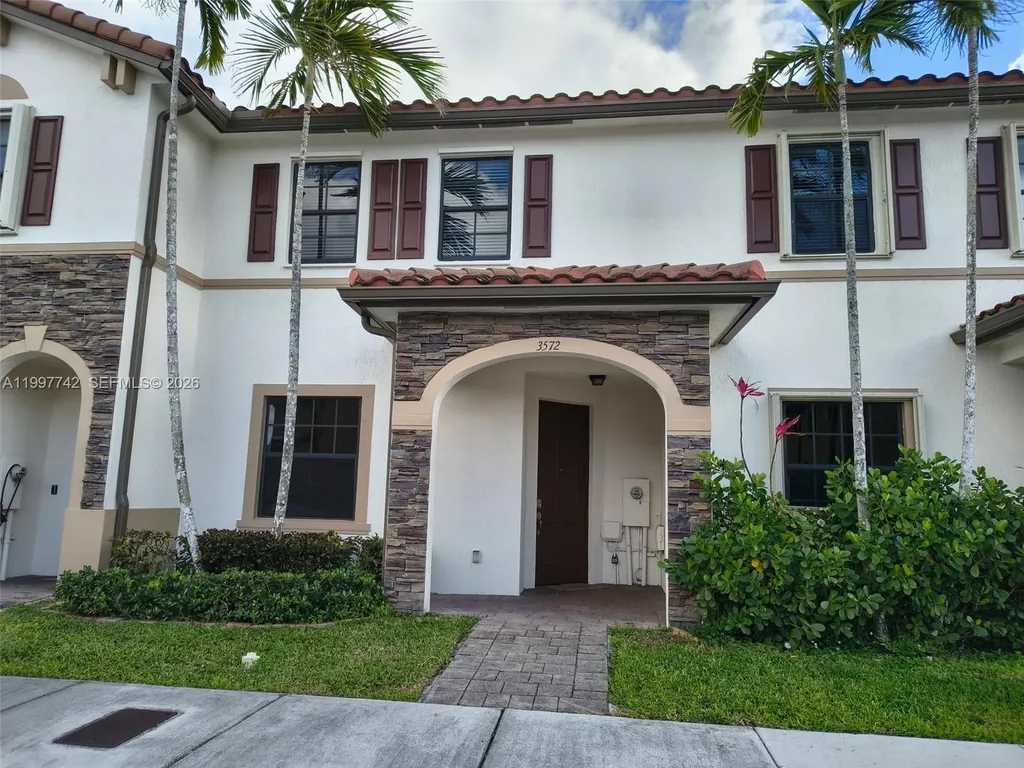 3572 W 88th Terrace Hialeah FL 33018