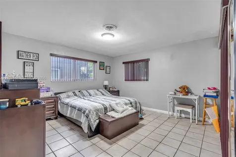 17930 NE 6th Avenue North Miami Beach FL 33162