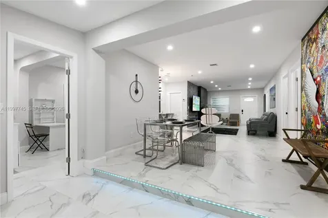 2376 NW 2nd Street Miami FL 33125
