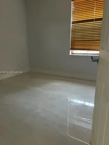 6714 NW 188th Terrace Hialeah FL 33015