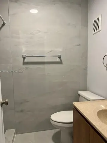 6714 NW 188th Terrace Hialeah FL 33015