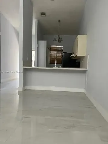 6714 NW 188th Terrace Hialeah FL 33015