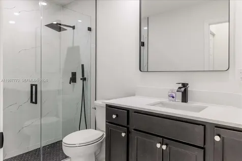 3335 W 94th Terrace Hialeah FL 33018