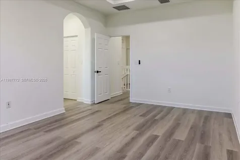 3335 W 94th Terrace Hialeah FL 33018