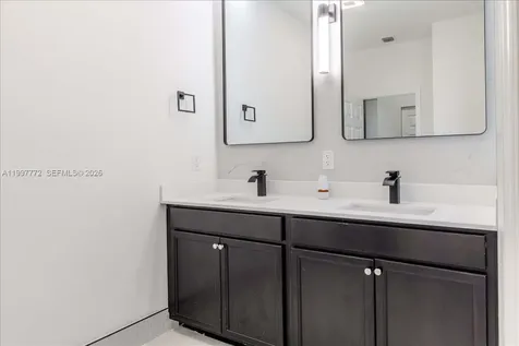 3335 W 94th Terrace Hialeah FL 33018