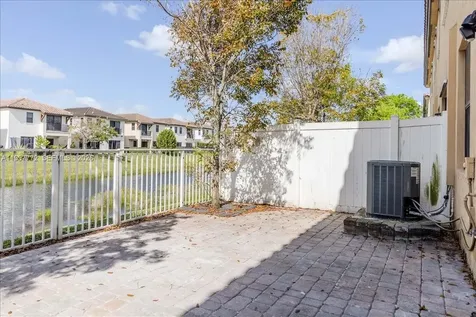 3335 W 94th Terrace Hialeah FL 33018