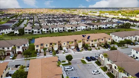 3335 W 94th Terrace Hialeah FL 33018