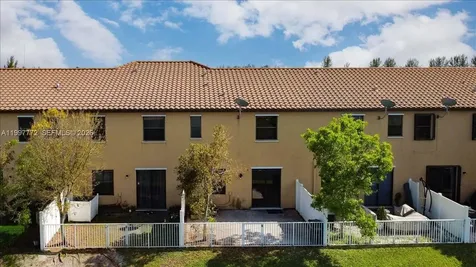 3335 W 94th Terrace Hialeah FL 33018