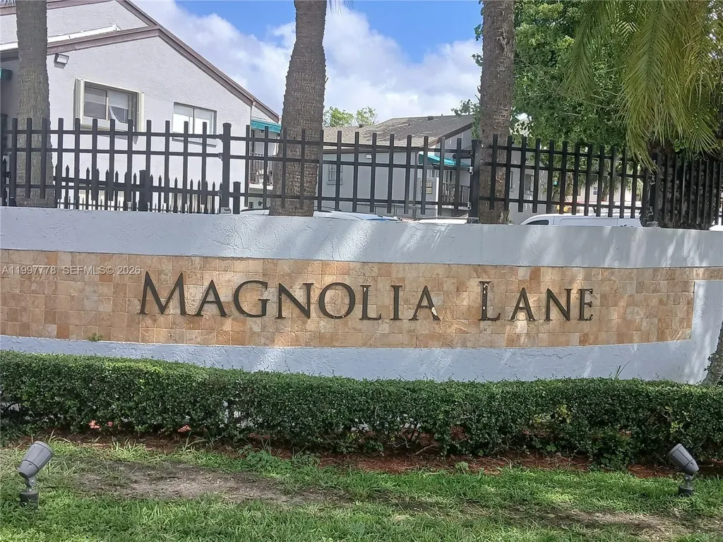 7405 SW 152 Avenue Kendall FL 33176