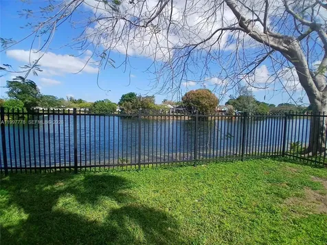 7405 SW 152 Avenue Kendall FL 33176