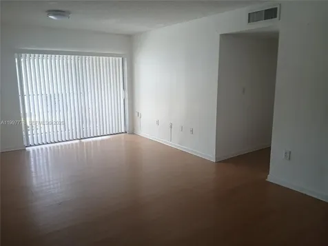 7405 SW 152 Avenue Kendall FL 33176
