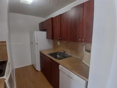 7405 SW 152 Avenue Kendall FL 33176