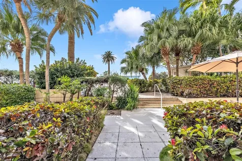 11111 Biscayne Boulevard Miami FL 33181