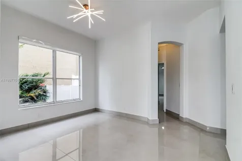 5363 SW 38th Avenue Hollywood FL 33312