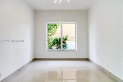 5363 SW 38th Avenue Hollywood FL 33312
