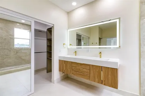 5363 SW 38th Avenue Hollywood FL 33312