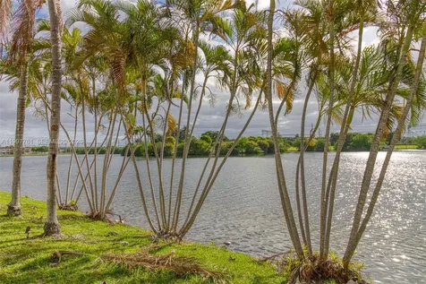 5363 SW 38th Avenue Hollywood FL 33312