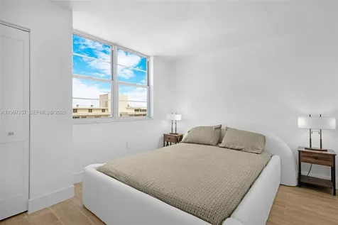 5701 Collins Avenue Miami Beach FL 33140