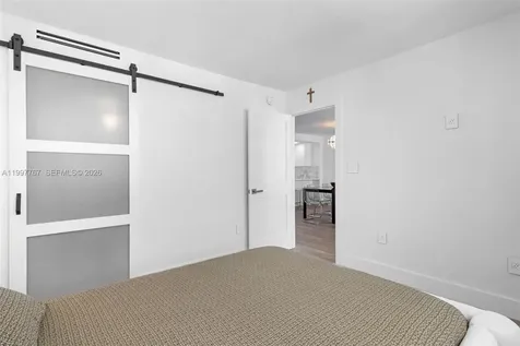 5701 Collins Avenue Miami Beach FL 33140