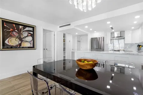 5701 Collins Avenue Miami Beach FL 33140