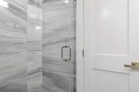 5701 Collins Avenue Miami Beach FL 33140