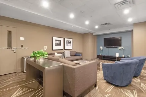 5701 Collins Avenue Miami Beach FL 33140