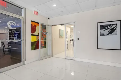 5701 Collins Avenue Miami Beach FL 33140