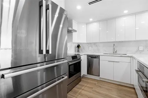 5701 Collins Avenue Miami Beach FL 33140