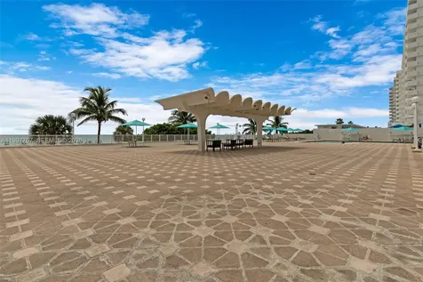 5701 Collins Avenue Miami Beach FL 33140