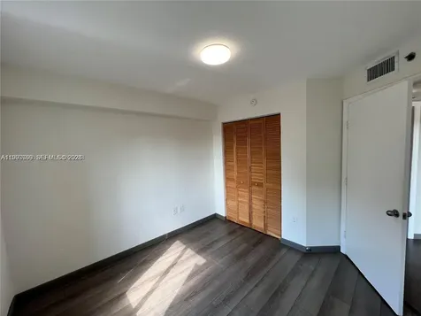 637 SW 3rd Street Miami FL 33130