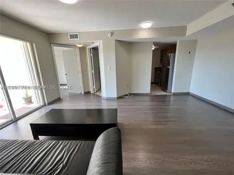 637 SW 3rd Street Miami FL 33130
