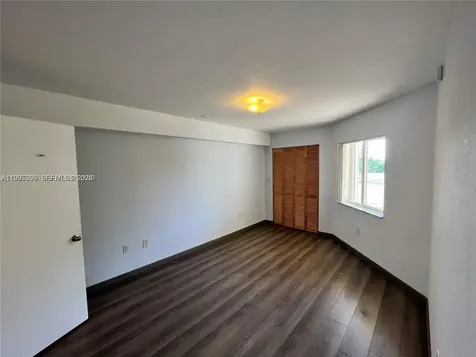 637 SW 3rd Street Miami FL 33130