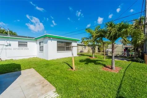 1820 NW 35th Terrace Lauderhill FL 33311