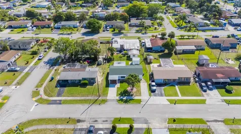 1820 NW 35th Terrace Lauderhill FL 33311