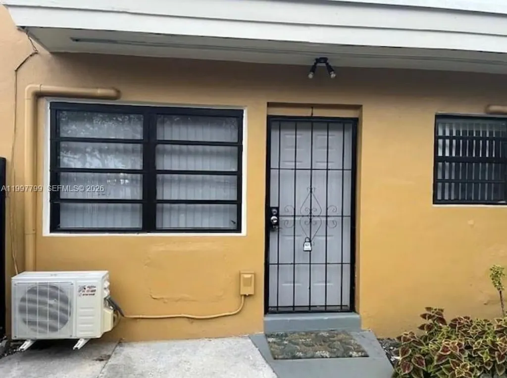 1845 Pembroke Road Hollywood FL 33020