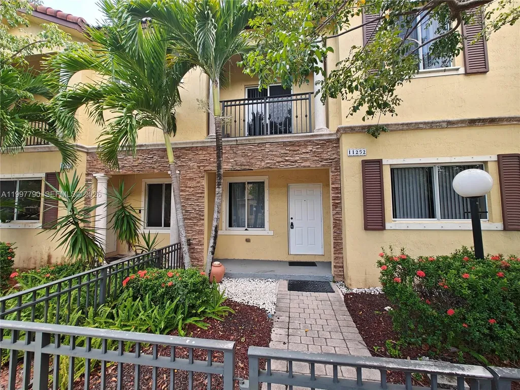 11252 SW 230th Terrace Miami FL 33170