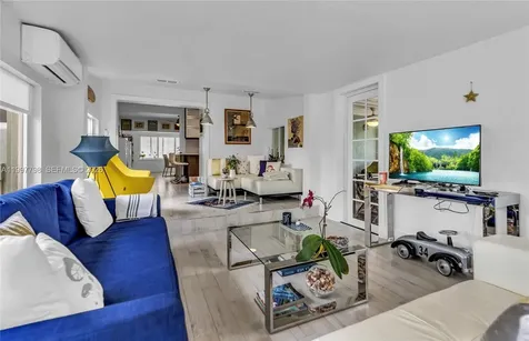 4371 SW 13th Terrace Miami FL 33134