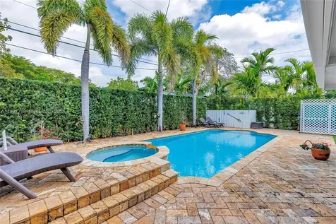 4371 SW 13th Terrace Miami FL 33134