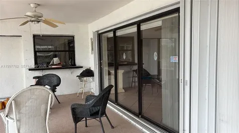251 SW 22 Place Cape Coral FL 33991