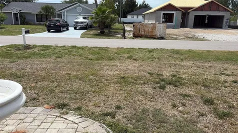 251 SW 22 Place Cape Coral FL 33991