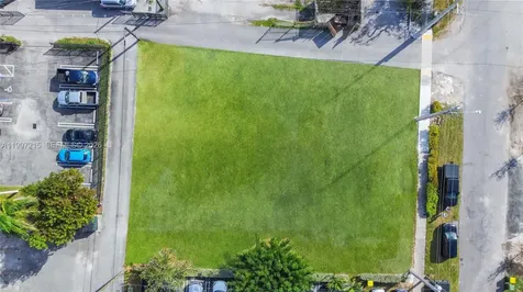 31 NW 4th Street Homestead FL 33030