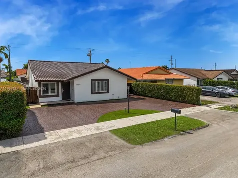 1654 SW 138th Court Miami FL 33175
