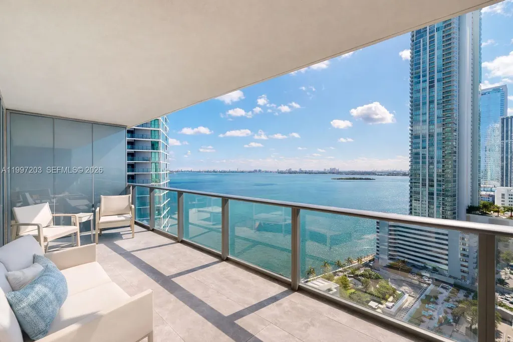 650 NE 32nd Street Miami FL 33137